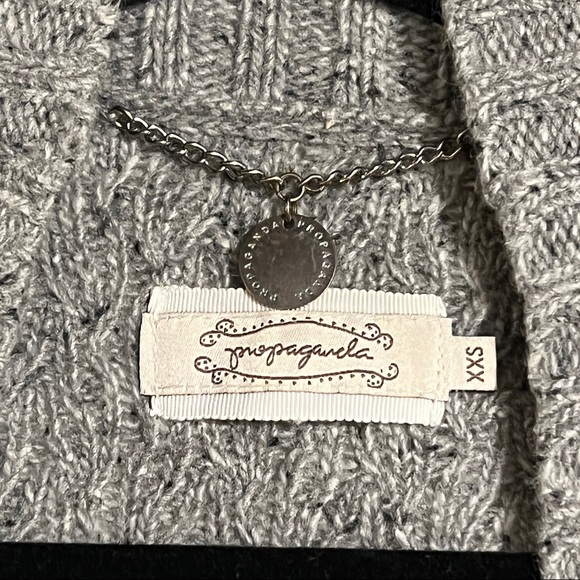 Textured cardigan - Picture 3 of 7